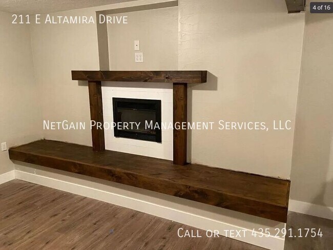 Foto del edificio - 211 E Altamira Dr