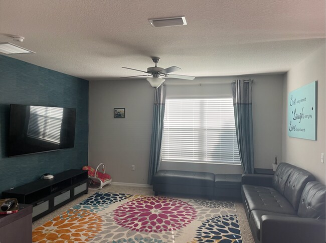Foto del edificio - 11718 MIracle Mile Dr