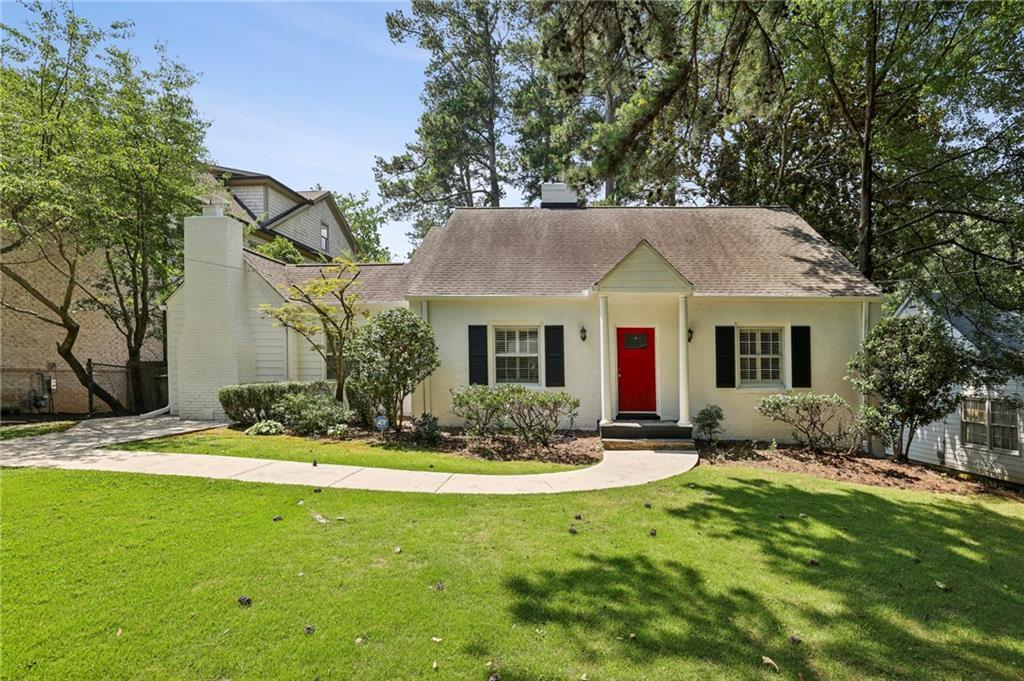 Foto principal - 3533 Kingsboro Rd NE
