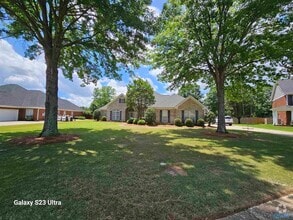 Building Photo - 3204 Ashlar Trail SE