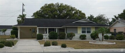 Building Photo - 1719 Council Dr