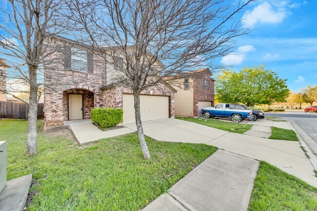 Building Photo - 9004 Bird Brook Ln
