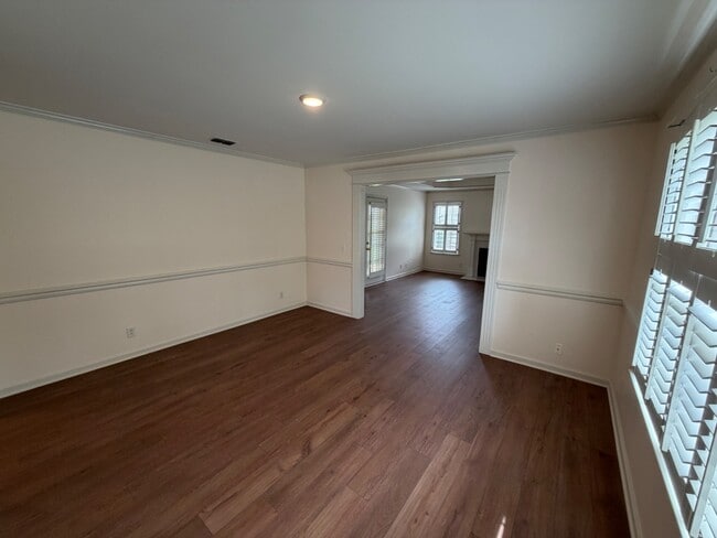 Foto del edificio - 1702 Thomas Ct