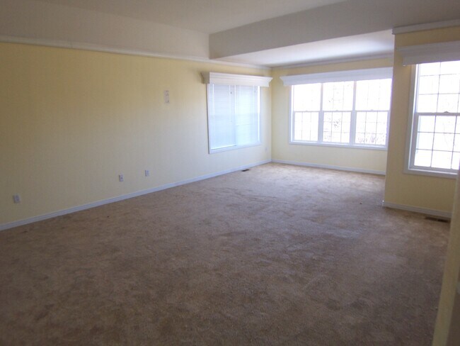 Foto del edificio - 7201 Dove Ct