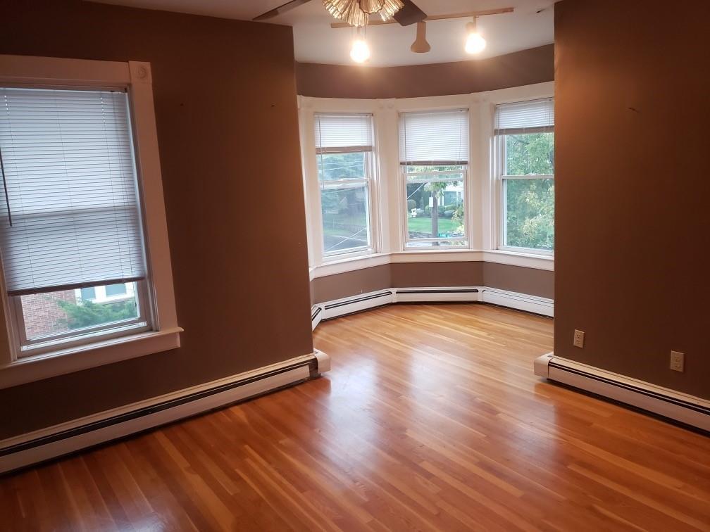 Foto principal - 450 Laurel Hill Ave
