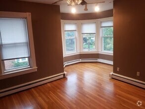 Building Photo - 450 Laurel Hill Ave