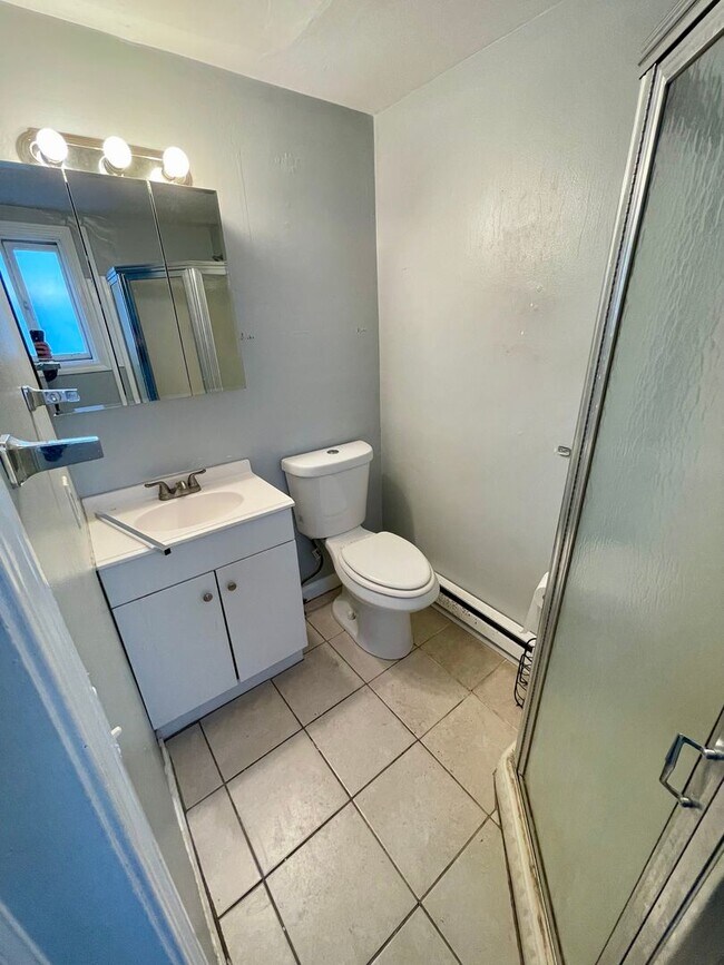 Foto del edificio - 44 Dudley St