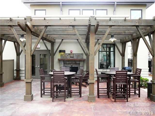 Foto del edificio - 720 Gov Morrison St