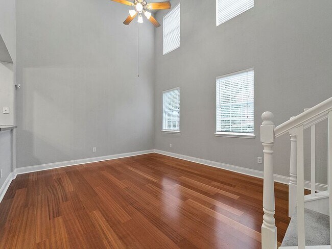 Building Photo - 4162 Kyndra Cir