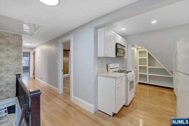Foto del edificio - 348 Orchard Terrace