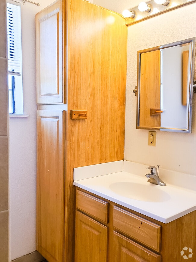 Beacon Hill Houses for Rent with High Ceilings San Antonio, TX 33 Homes