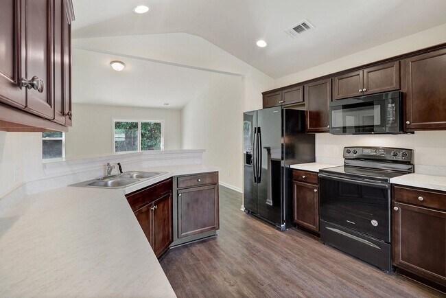 Foto del edificio - Hartford - Statesboro 3 Bed 2 Bath
