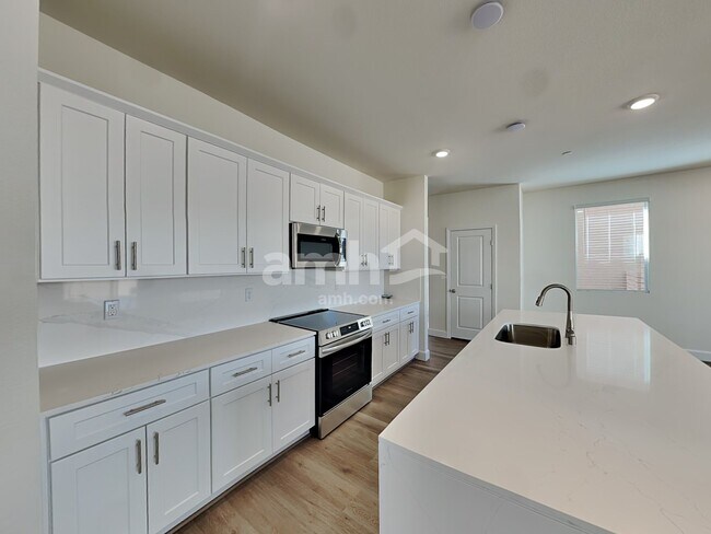 Building Photo - 264 Austin Bellerose Place