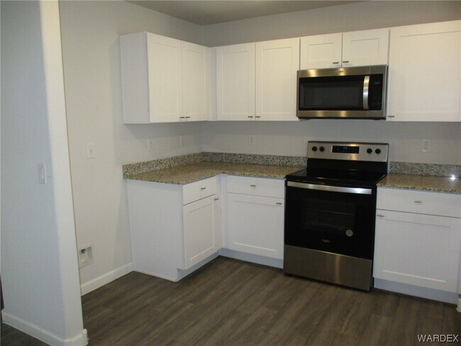 Building Photo - 1142 Pear Tree Ln