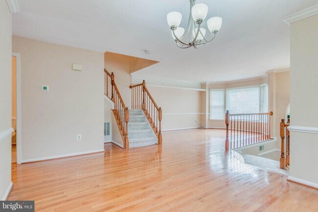 Building Photo - 201 St Michaels Cir