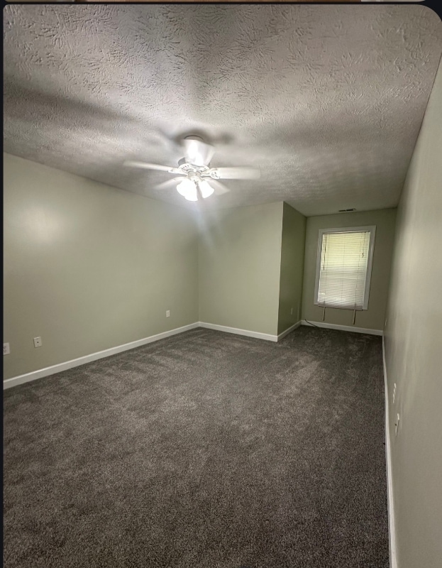 Building Photo - 630 Kamran Dr NW