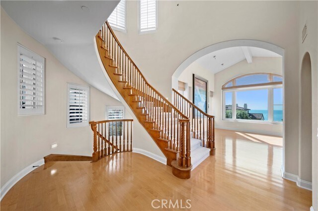 Foto del edificio - 142 Sidney Bay Dr