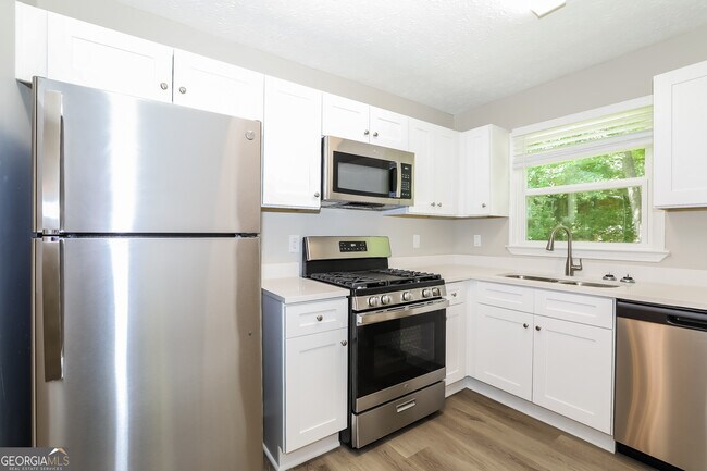 Foto del edificio - 1743 Hunting Creek Ln SE