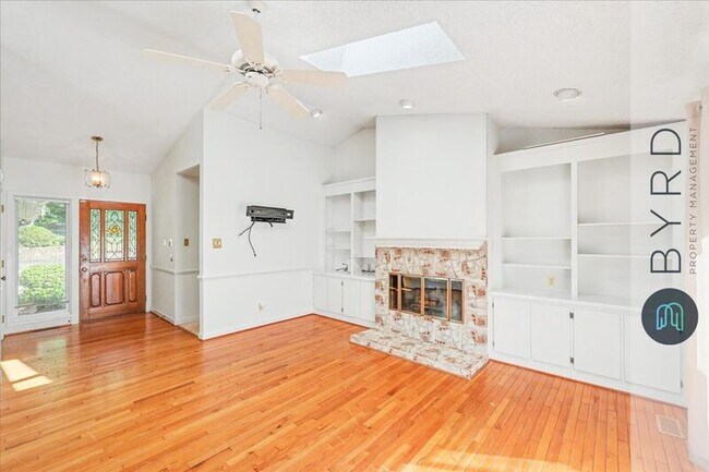 Building Photo - 5806 Harbour Bluff Terrace