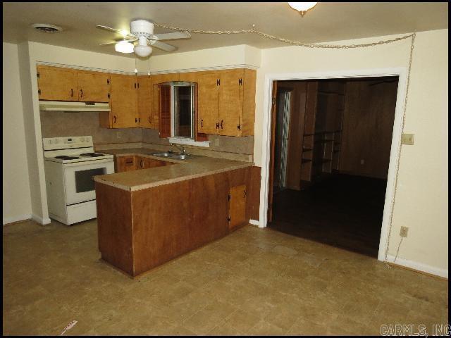 Building Photo - 6609 Verbena Dr