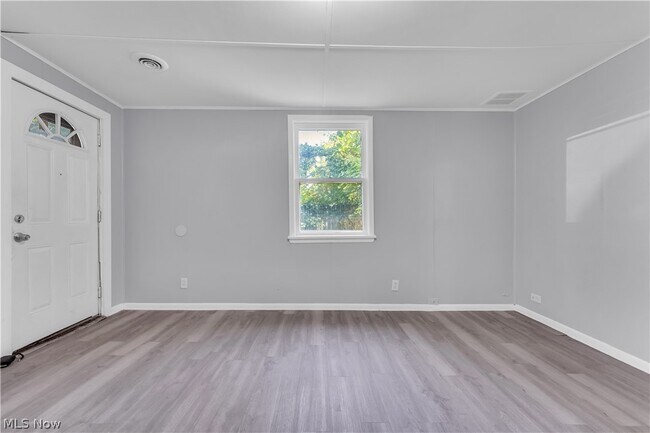 Foto del edificio - 3113 W 54th St