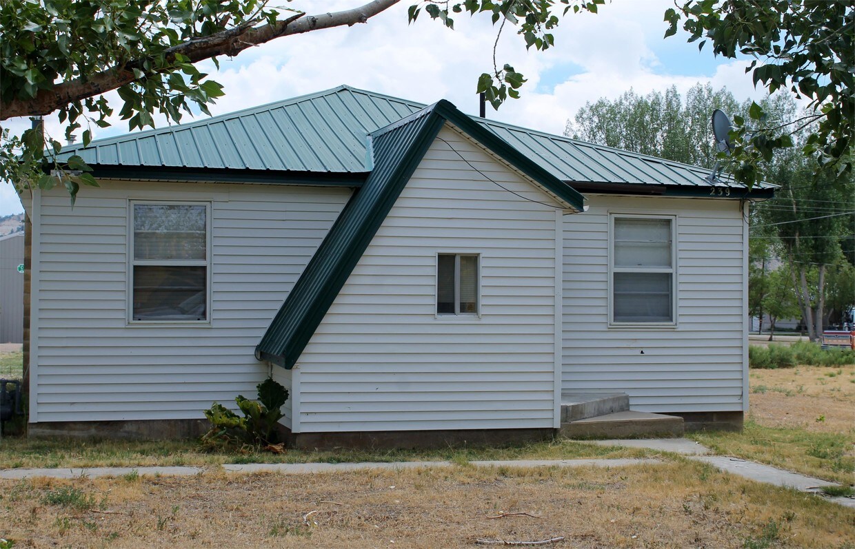 239 Decker St, La Barge, WY 83123 House Rental in La Barge, WY