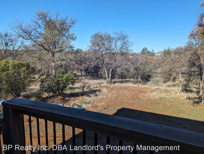 Building Photo - 4 br, 2 bath House - 14580 Azucena Court
