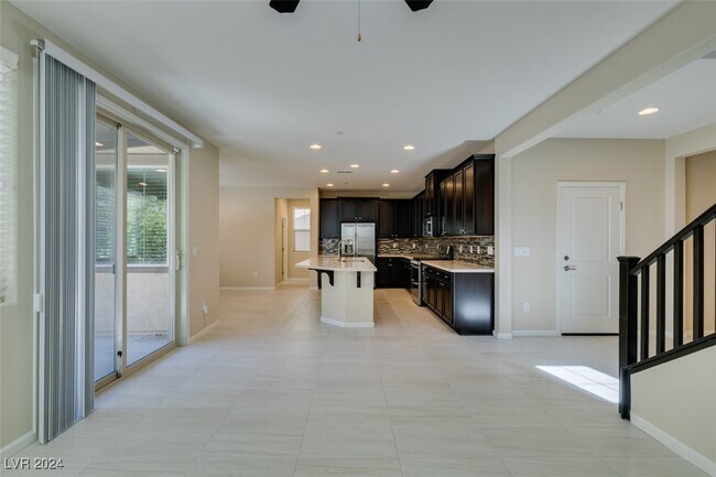 Foto del edificio - 2549 Sable Ridge St