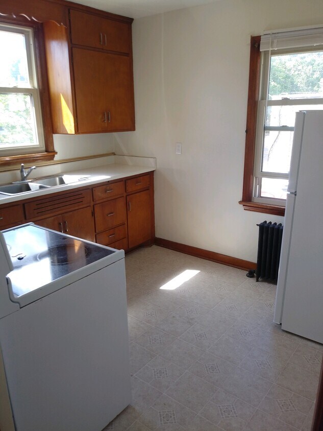 217 N Franklin St Unit 217B, Port Washington, WI 53074 Apartments in