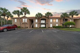 Building Photo - 8235 Ibis Club Dr
