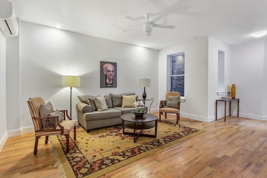Foto principal - 814 Prospect Pl