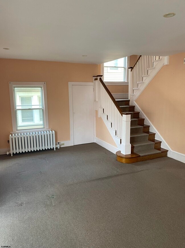 Building Photo - 5 Bartram Ave