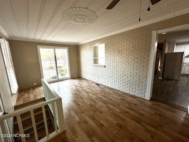 Foto del edificio - 1205 Highland Ave
