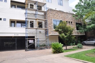 Building Photo - 510 Lovett Blvd