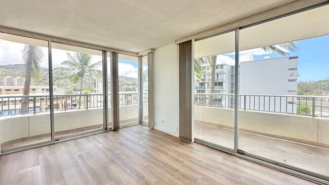 Foto del edificio - 2825 S King St
