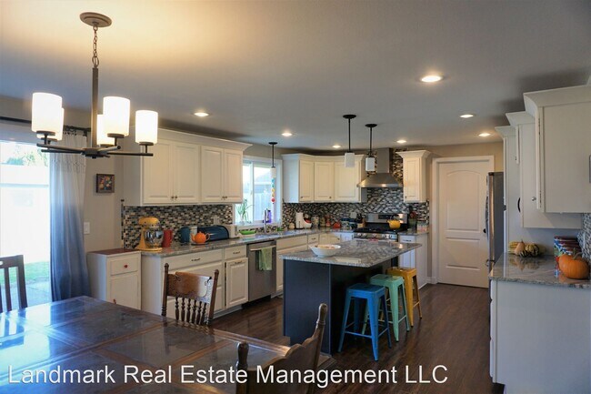 Foto del edificio - 4 br, 2 bath House - 1181 Garden Drive