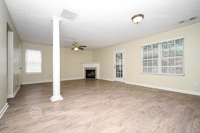 Building Photo - 4065 Mission Way