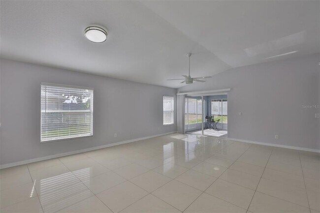 Building Photo - 11345 Coconut Island Dr