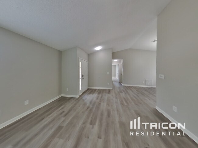 Foto del edificio - 285 Sondra Cove Trail E