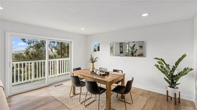 Building Photo - 381 Santa Maria Ave