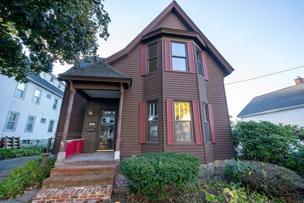Foto principal - 47 Marblehead St