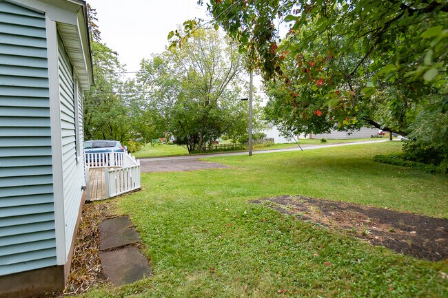 Building Photo - 4114 Luverne St