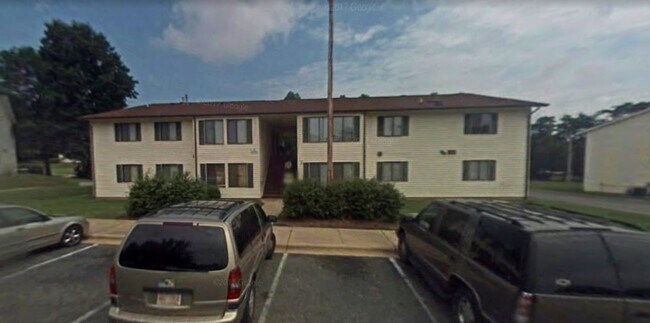Foto del edificio - 1001 Farewell Dr