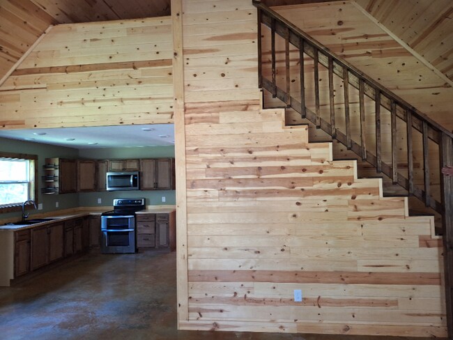 Foto del edificio - 434 Big Creek Rd