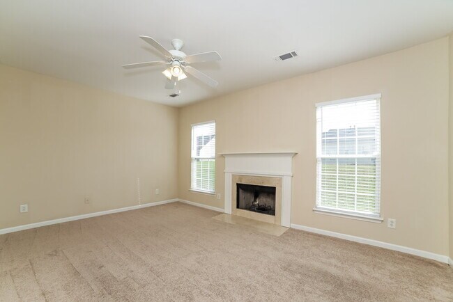 Foto del edificio - 1647 Bradmere Ln