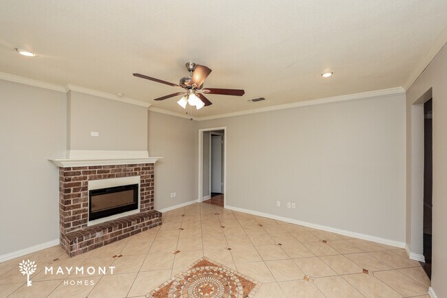 Foto del edificio - 323 Linkwood Dr
