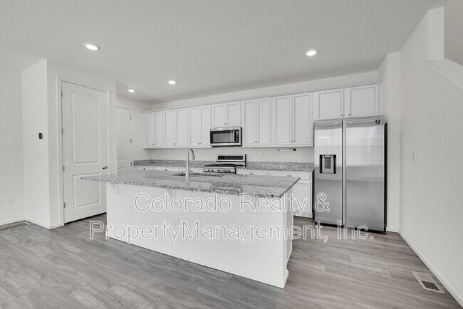 Building Photo - 16545 West Vallejo Place