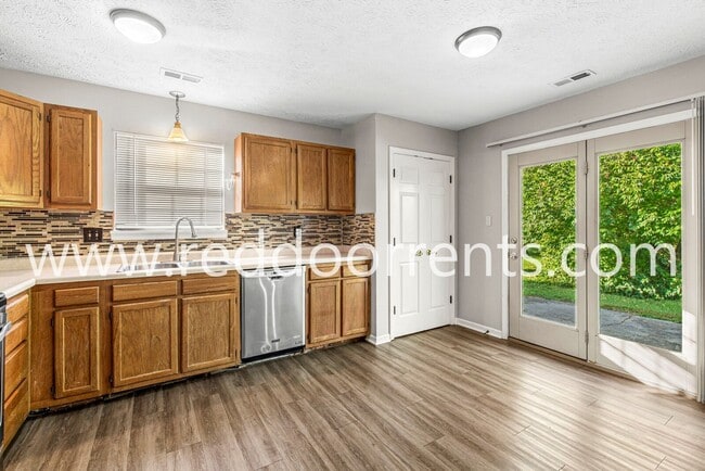 Building Photo - 7610 Chris Anne Dr