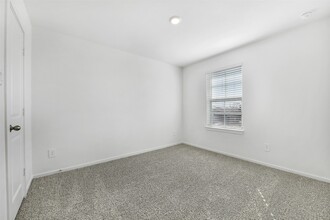 Building Photo - 3930 El Vaquero Ct