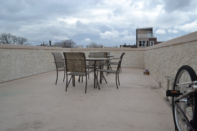 Foto del edificio - 774 S 15th St
